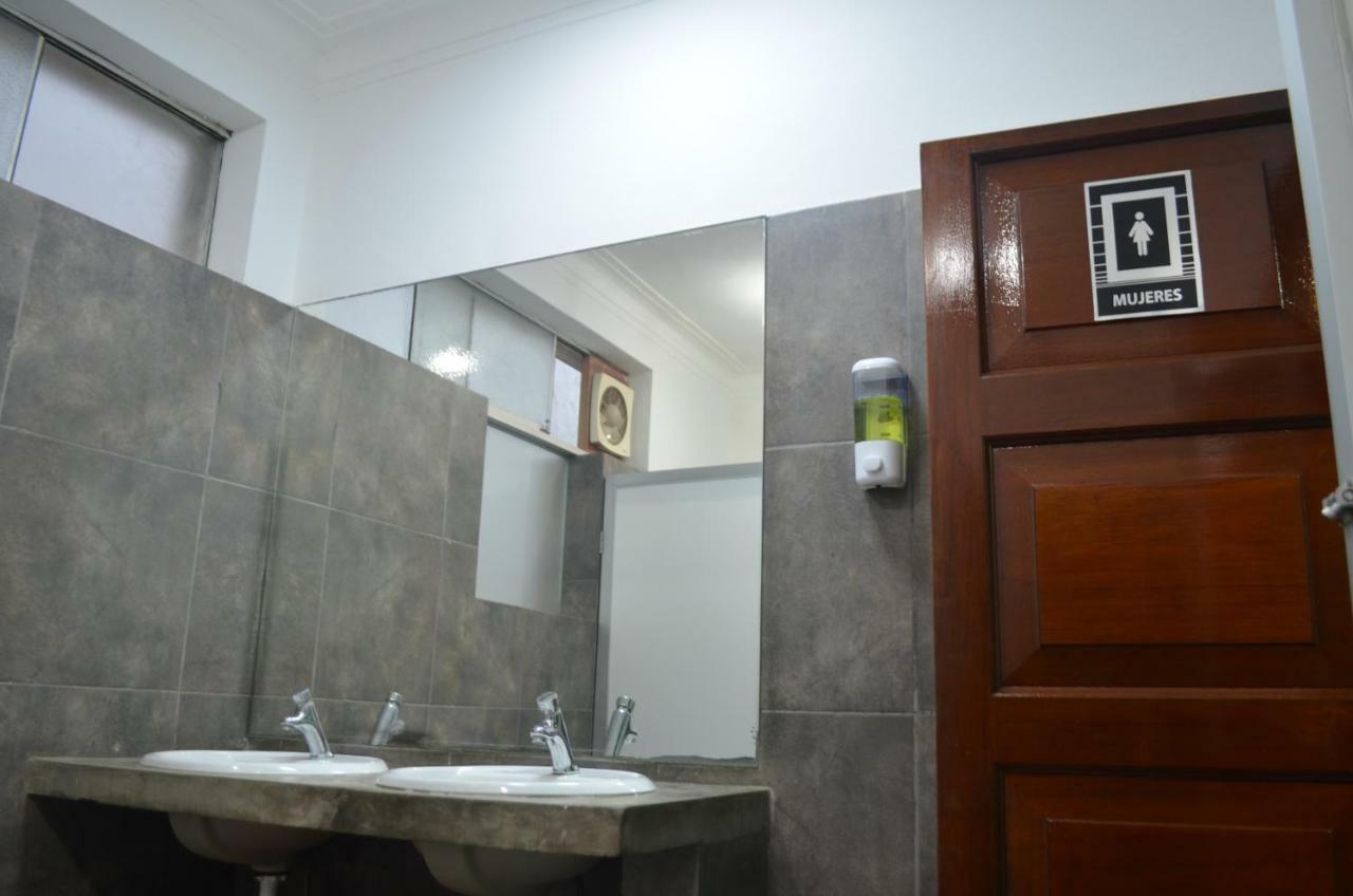 Andes Backpackers Hostel ลิมา ภายนอก รูปภาพ